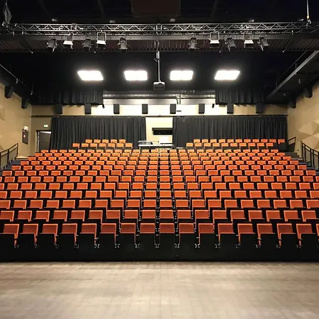 Scandic Syv Sostre فندق ساندنيسيون